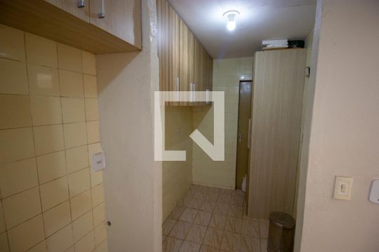 Cozinha de apartamento para alugar com 2 quartos, 65m² em Setor B Sul, Brasília