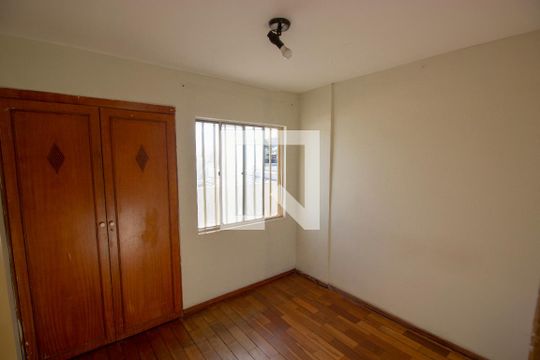 Quarto 2 de apartamento para alugar com 2 quartos, 65m² em Setor B Sul, Brasília
