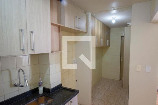 Cozinha de apartamento para alugar com 2 quartos, 65m² em Setor B Sul, Brasília