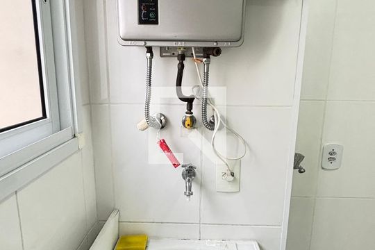 Área de Serviço de apartamento para alugar com 3 quartos, 126m² em Vila Gilda, Santo André