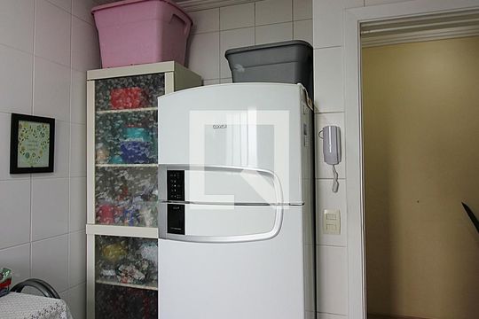 Cozinha de apartamento à venda com 3 quartos, 85m² em Vila Mussoline, São Bernardo do Campo