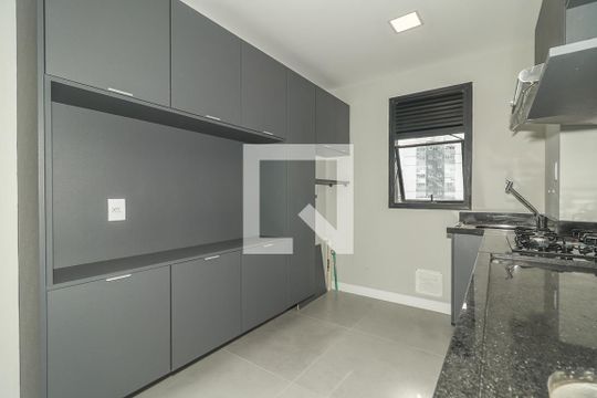 Cozinha de apartamento à venda com 2 quartos, 66m² em Rio Branco, Porto Alegre