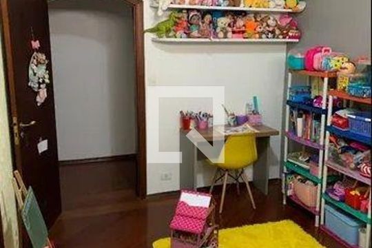 Casa à venda com 3 quartos, 150m² em Nova Petrópolis, São Bernardo do Campo