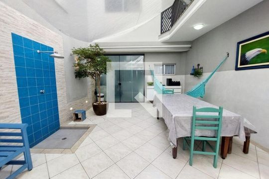 Casa à venda com 4 quartos, 143m² em Nova Petrópolis, São Bernardo do Campo