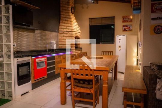 Apartamento para alugar com 2 quartos, 101m² em Vila Assunção, Santo André