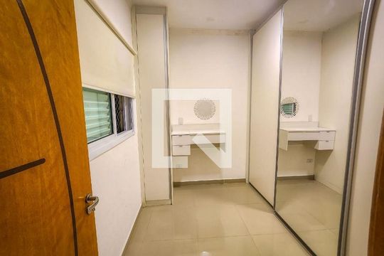 Apartamento para alugar com 2 quartos, 101m² em Vila Assunção, Santo André