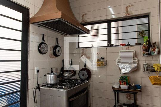 Cozinha de casa para alugar com 5 quartos, 245m² em Jardim Magnolia, Sorocaba