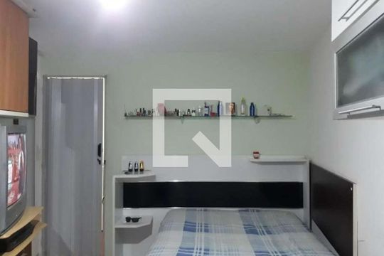Quarto de casa à venda com 2 quartos, 230m² em Vila Mafra, São Paulo