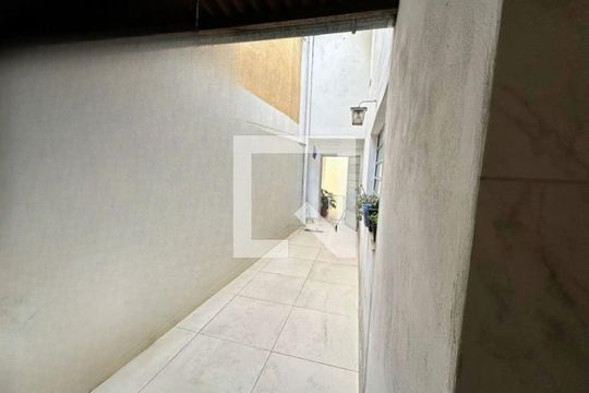Corredor de casa à venda com 2 quartos, 120m² em Vila Formosa, São Paulo