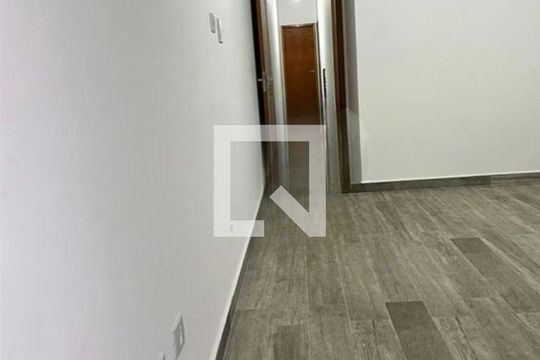 Casa à venda com 3 quartos, 200m² em Vila Mazzei, São Paulo