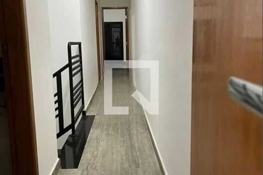 Casa à venda com 3 quartos, 200m² em Vila Mazzei, São Paulo