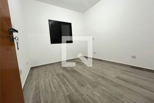 Casa à venda com 3 quartos, 200m² em Vila Mazzei, São Paulo