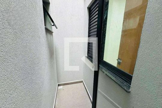 QuintalV de casa à venda com 2 quartos, 250m² em Vila Carrão, São Paulo