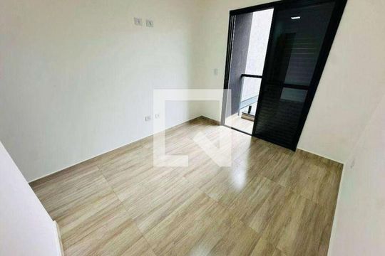 Quarto de casa à venda com 2 quartos, 250m² em Vila Carrão, São Paulo