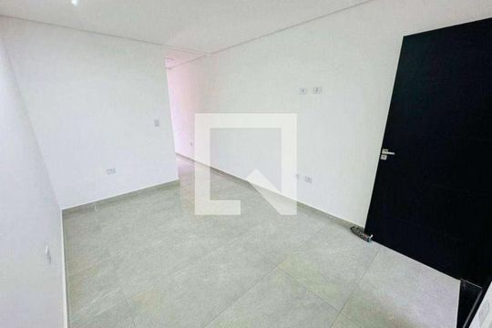 Sala de casa à venda com 2 quartos, 250m² em Vila Carrão, São Paulo