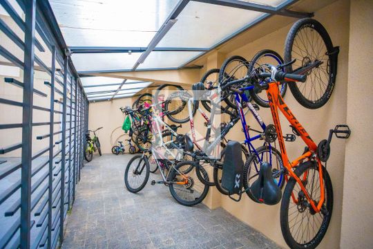 Área comum - Bicicletário de apartamento à venda com 2 quartos, 50m² em Centro, Diadema