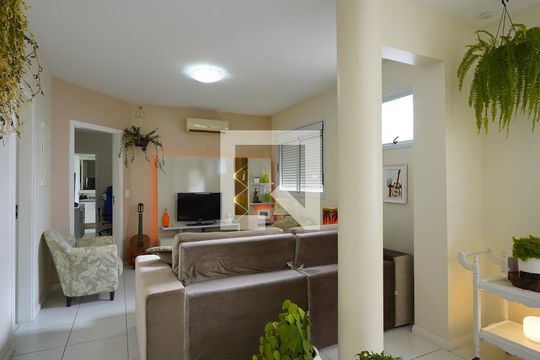 Sala de apartamento para alugar com 3 quartos, 144m² em Trindade, Florianópolis