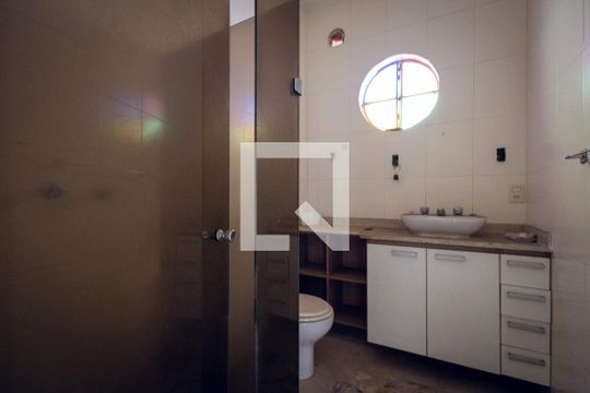 Banheiro 2 de casa à venda com 4 quartos, 314m² em Vila Isabel, Rio de Janeiro