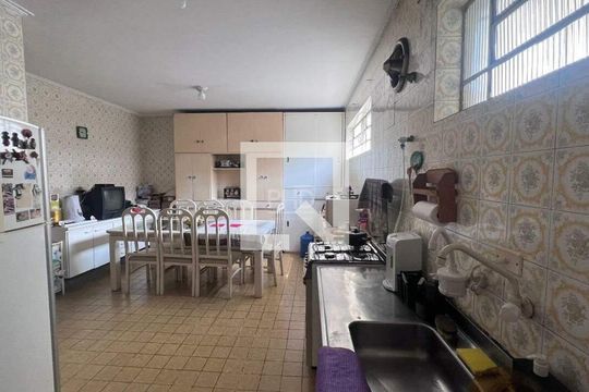 Casa à venda com 3 quartos, 227m² em Nova Petrópolis, São Bernardo do Campo