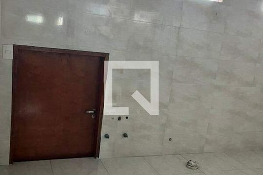 Casa à venda com 4 quartos, 230m² em Jardim Ocara, Santo André