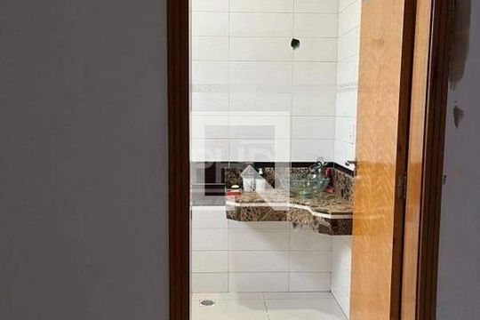 Casa à venda com 4 quartos, 230m² em Jardim Ocara, Santo André