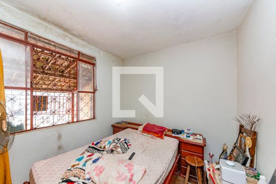 Quarto 1 de casa à venda com 4 quartos, 300m² em Caiçara-adelaide, Belo Horizonte