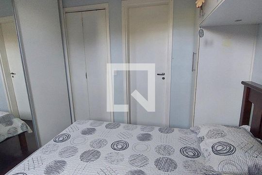 Suíte  de apartamento à venda com 2 quartos, 105m² em Vila Metalúrgica, Santo André