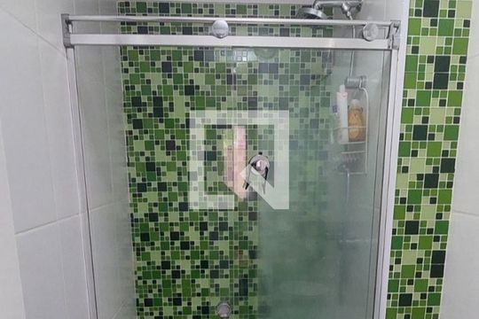 Banheiro 1 de apartamento à venda com 2 quartos, 105m² em Vila Metalúrgica, Santo André