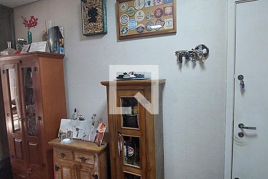 Sala de apartamento à venda com 2 quartos, 105m² em Vila Metalúrgica, Santo André