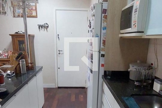 Cozinha  de apartamento à venda com 2 quartos, 105m² em Vila Metalúrgica, Santo André