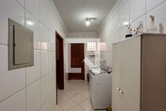 Área de Serviço de casa à venda com 4 quartos, 330m² em Vila Palmeiras, São Paulo