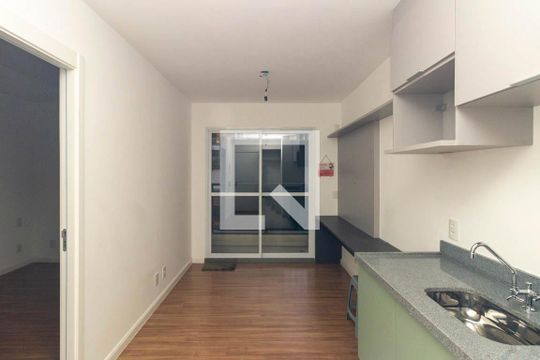 Apartamento para alugar com 1 quarto, 35m² em República, São Paulo