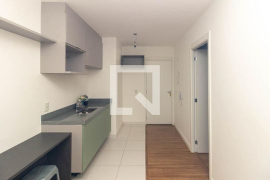 Sala de apartamento para alugar com 1 quarto, 35m² em República, São Paulo