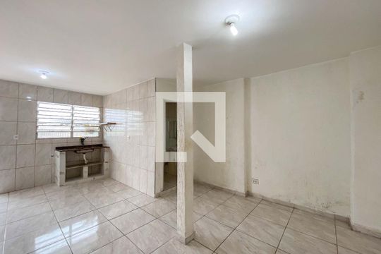 Studio de casa para alugar com 1 quarto, 40m² em Cambuci, São Paulo