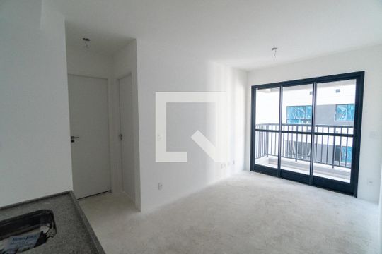 Sala/Cozinha de apartamento à venda com 2 quartos, 40m² em Planalto Paulista, São Paulo