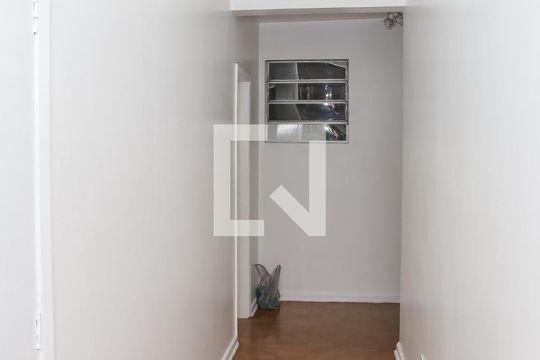 Corredor de apartamento à venda com 3 quartos, 180m² em Bom Retiro, São Paulo