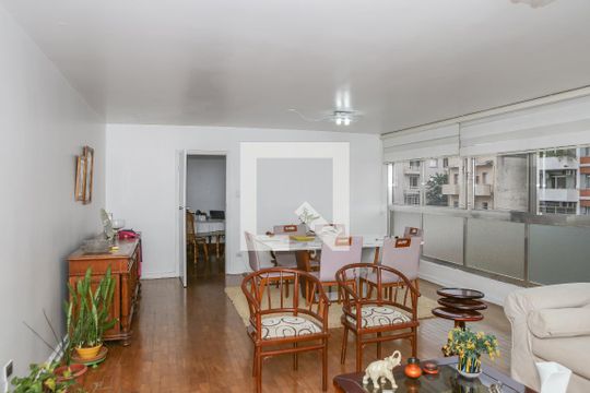 Sala de apartamento à venda com 3 quartos, 180m² em Bom Retiro, São Paulo