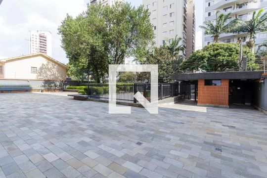 Área comum de apartamento para alugar com 2 quartos, 155m² em Vila Olímpia, São Paulo
