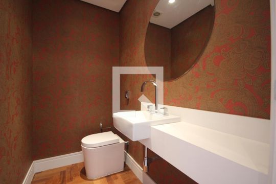 Banheiro de apartamento à venda com 3 quartos, 314m² em Indianópolis, São Paulo