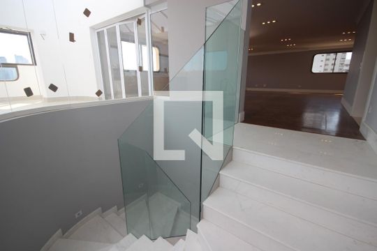 Apartamento à venda com 4 quartos, 453m² em Santa Cecilia, São Paulo