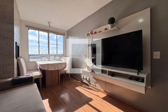 Sala de apartamento para alugar com 2 quartos, 50m² em Pinheiro, São Leopoldo