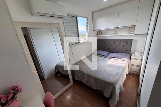 Quarto 1 de apartamento para alugar com 2 quartos, 50m² em Pinheiro, São Leopoldo