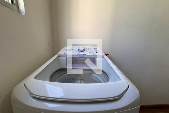 Cozinha de apartamento para alugar com 2 quartos, 50m² em Pinheiro, São Leopoldo