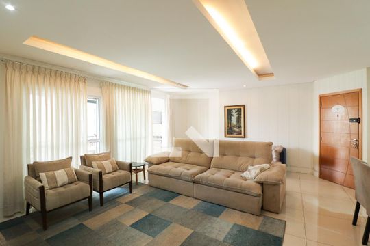 Sala de apartamento à venda com 3 quartos, 123m² em Santa Terezinha, São Paulo