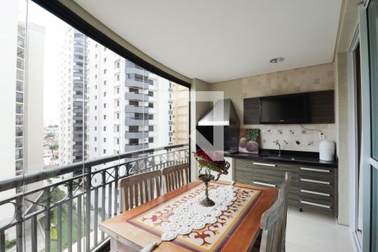 Varanda gourmet de apartamento à venda com 3 quartos, 123m² em Santa Terezinha, São Paulo