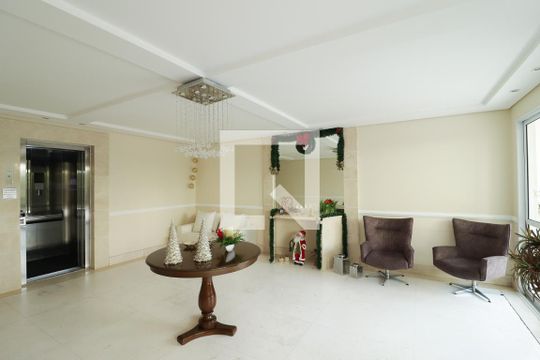 Hall de apartamento à venda com 3 quartos, 123m² em Santa Terezinha, São Paulo