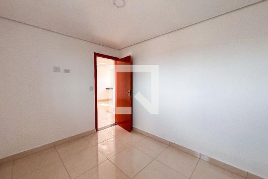 Quarto 1 de apartamento para alugar com 2 quartos, 81m² em Vila Dalila, São Paulo