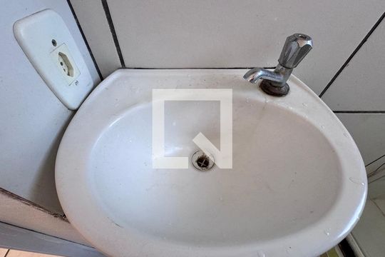 Suite 1 - Banheiro de casa à venda com 3 quartos, 110m² em Recreio dos Bandeirantes, Rio de Janeiro