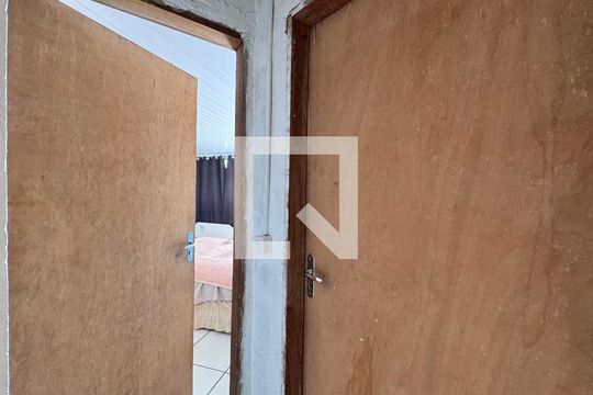 Corredor de casa à venda com 3 quartos, 110m² em Recreio dos Bandeirantes, Rio de Janeiro