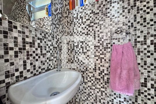 Lavabo de casa à venda com 3 quartos, 110m² em Recreio dos Bandeirantes, Rio de Janeiro